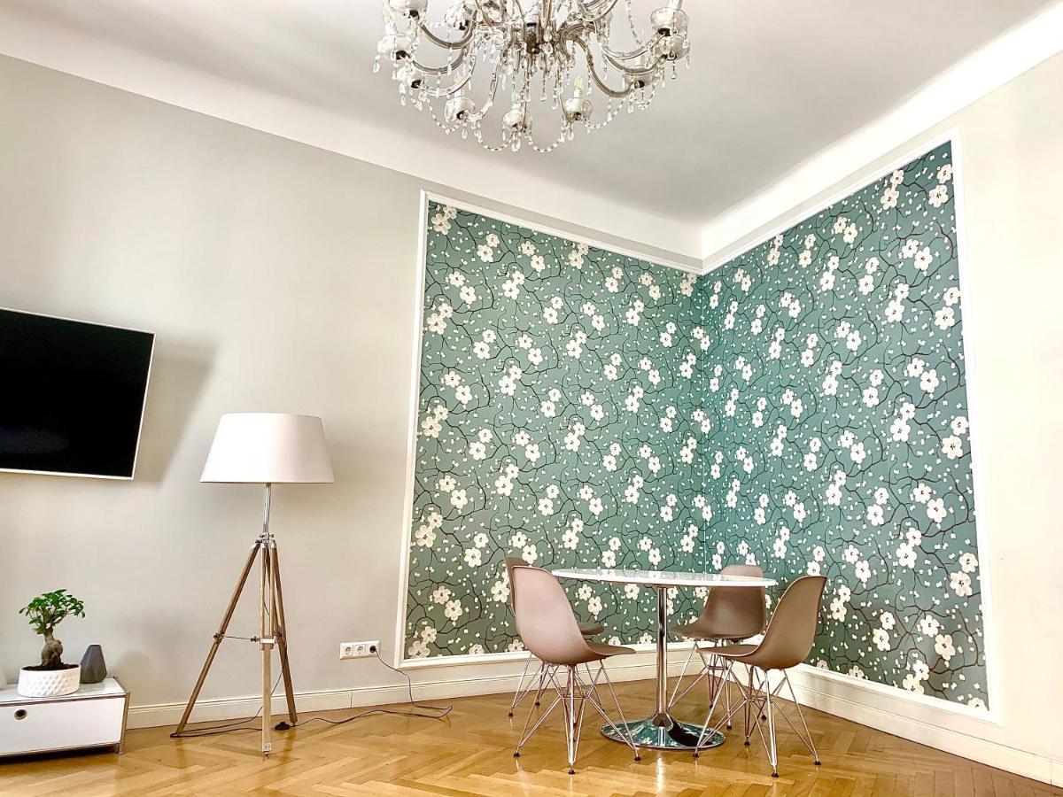 Pink Grapefruit City Condo Відень Екстер'єр фото